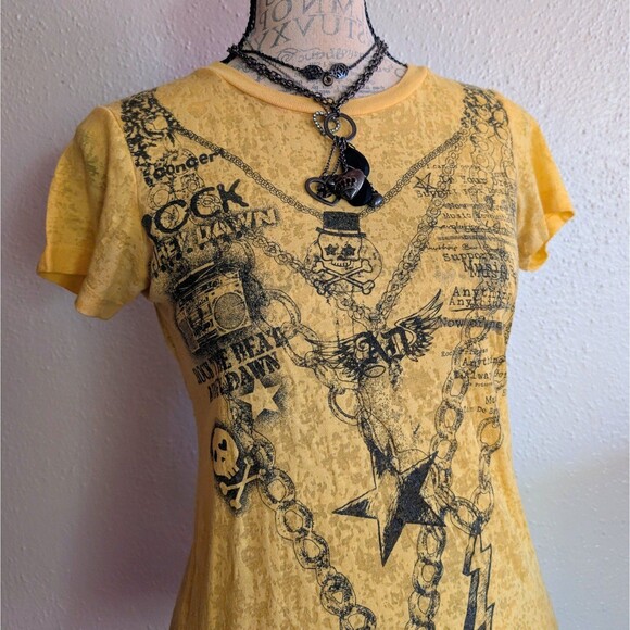 Abbey Dawn Cyber Y2k Yellow Neon Graphic Tee - Picture 1 of 6